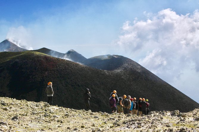 Excursion to the top of Etna |For good walkers (transport services not included) - Reaching the summit crater zone