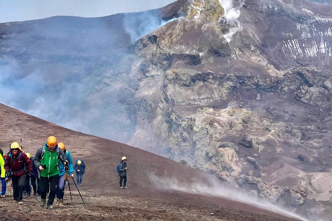 Excursion to the top of Etna |For good walkers (transport services not included) - The descent is a real part of the hike