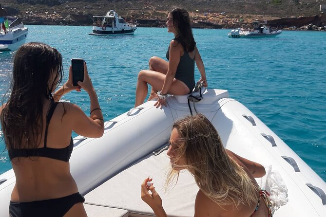 Favignana and Levanzo: Island tour by rib boat from Trapani - A full day from Trapani, with the sea as the main event