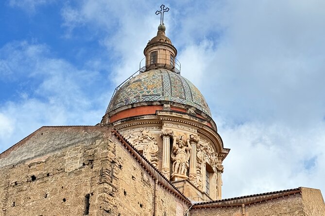 Food Tour Among Markets, Flavours and Local Secrets - Booking details that affect your choice