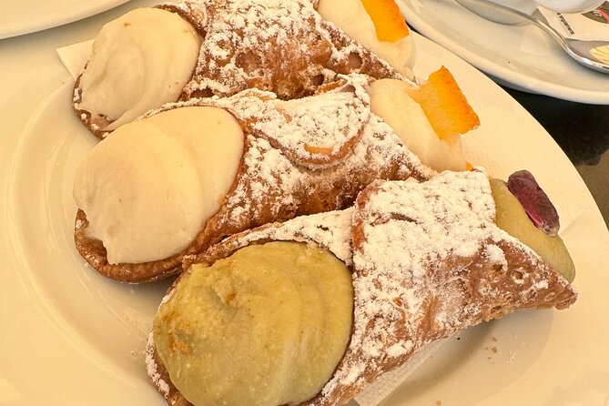Food Tour Among Markets, Flavours and Local Secrets - What lunch tasting means here