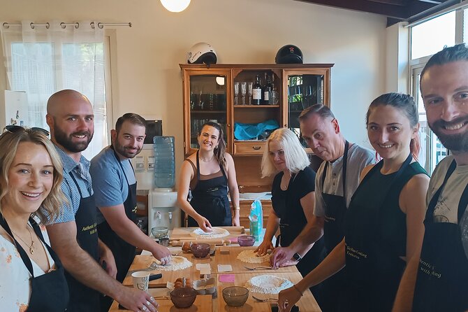 Fresh pasta and tiramisù class in Palermo - A small class with a personal teaching style