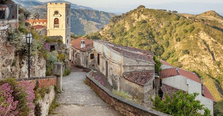 From Catania: Guided Godfather Tour with Taormina Visit - Why Savoca is the heart of the day
