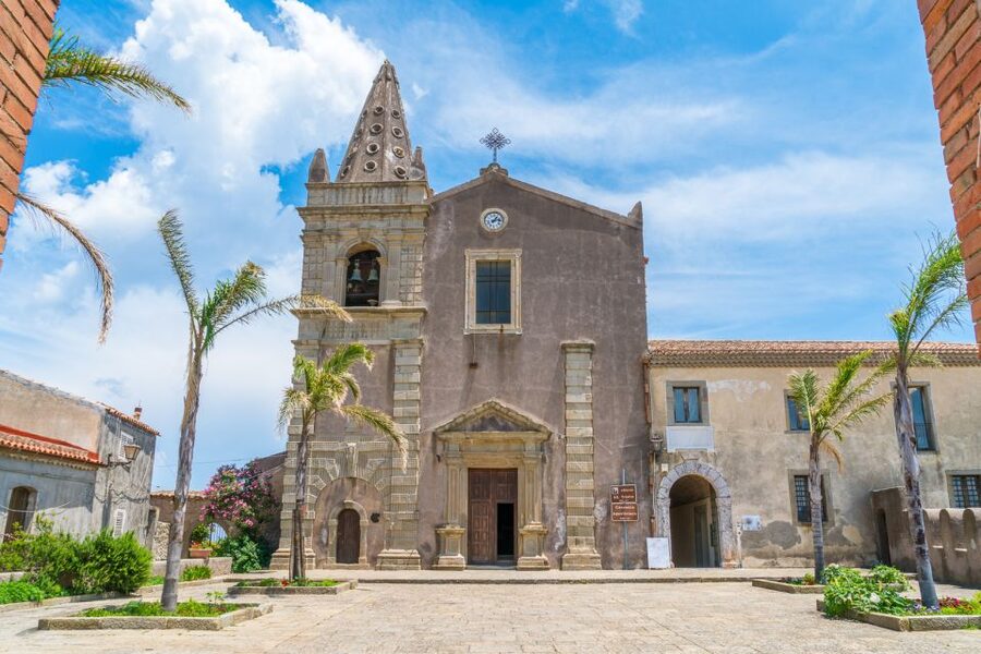 From Catania: Guided Godfather Tour with Taormina Visit - Should you book the Godfather tour from Catania?