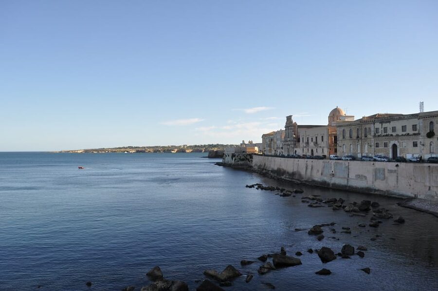 From Catania: Syracuse, Ortygia, and Noto Tour - Should you book this Syracuse, Ortygia, and Noto tour?