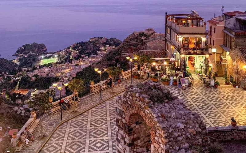 From Catania: Taormina, Isola bella & Castelmola tour - Castelmola: a short village with a huge view