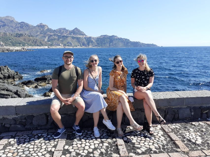 From Catania: White Lotus tour Taormina, Castelmola & Naxos - Who should book this experience?