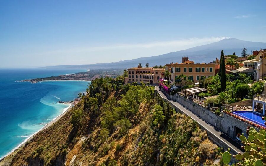 From Cefalù: Day Trip to Mount Etna and Taormina - Key points at a glance