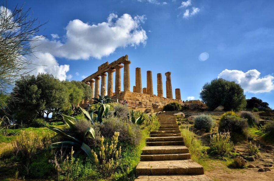 From Cefalù: Guided Tour to Agrigento Valley of the Temples - Why Agrigento is worth the long ride from Cefalù