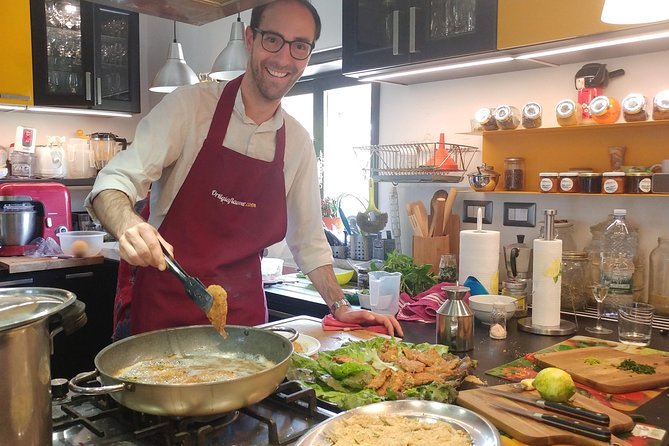 From market to Table Cooking lesson with a local in Sicily - Shop the Ortigia market with a local eye