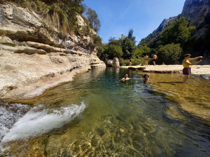 From Syracuse: Cavagrande Natural Reserve Guided Trek - What the small group adds