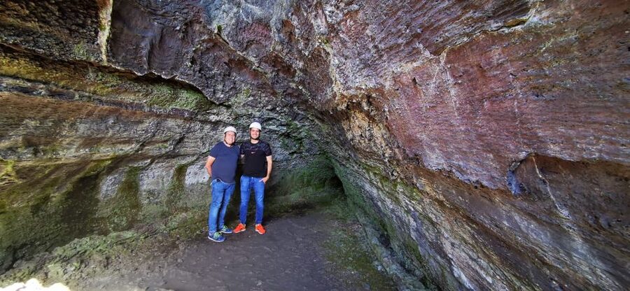 From Syracuse: Mount Etna Guided Morning Hike & Food Tasting - What the $105 price really covers