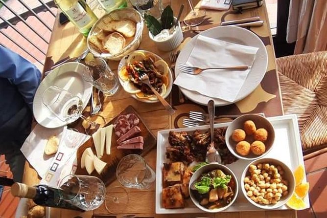 From Syracuse: Private Tour Mount Etna with Lunch at Etna Winery - A winery lunch on Etna’s slopes