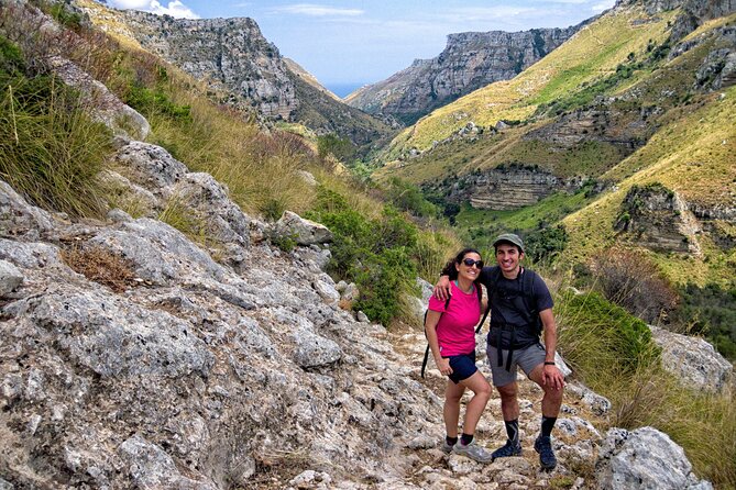 From Syracuse: Trekking Cavagrande - What the three-hour hike feels like