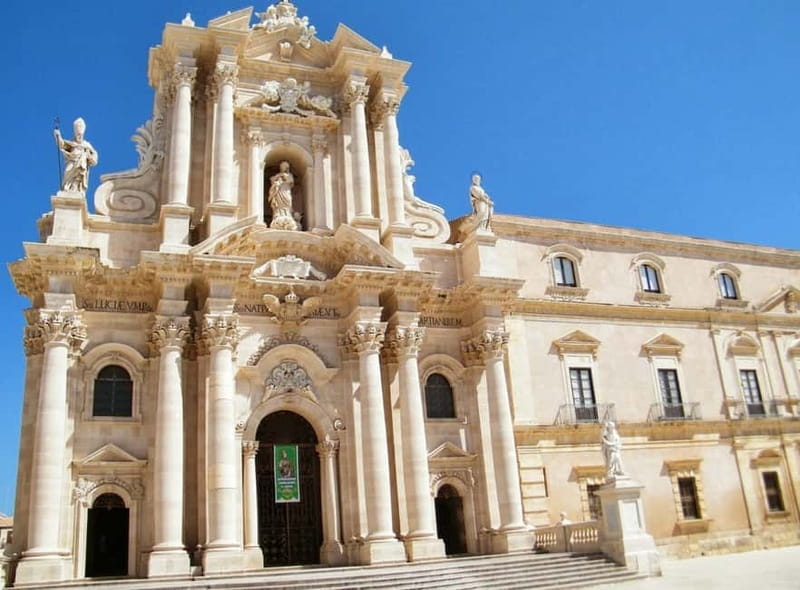 From Taormina: Full-Day Guided Tour of Syracuse - Ortygia, where many centuries share one island
