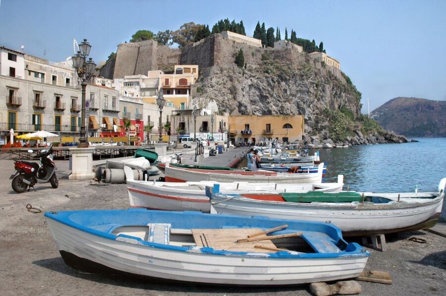 From Taormina: Lipari and Vulcano Mini Cruise Aeolian Tour - From Taormina to Milazzo: An Early Start With Less Fuss