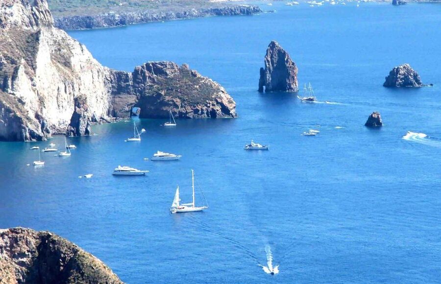 From Taormina: Lipari and Vulcano Mini Cruise Aeolian Tour - FAQ
