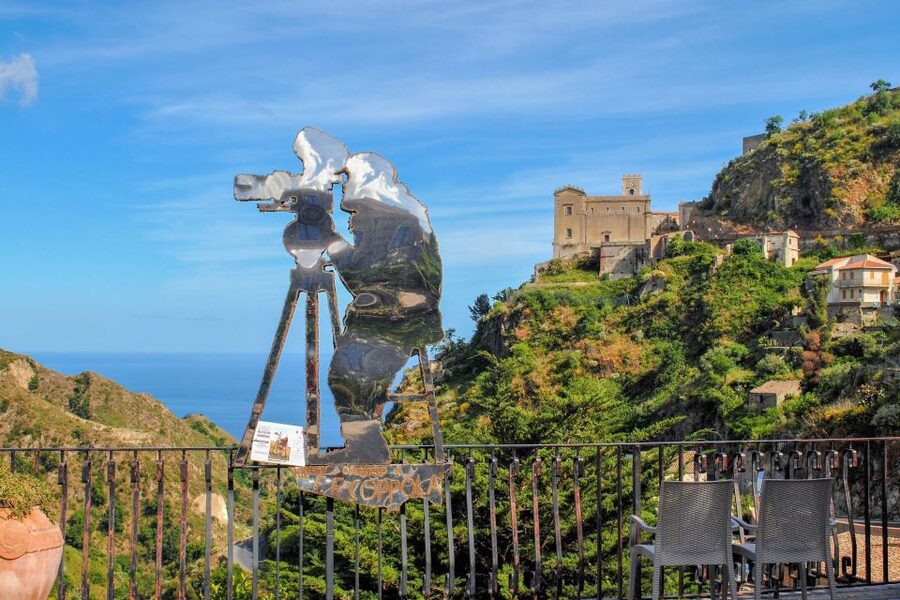 From Taormina: Private Godfather Tour with Lunch - Santa Lucia church and the wedding scene