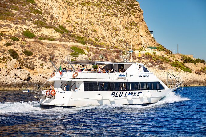 From Trapani: Egadi Islands tour with lunch on board - Favignana’s coves from the water
