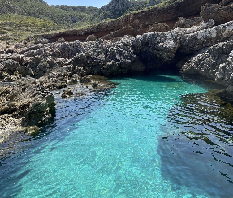 From Trapani: Favignana and Levanzo Full Day Cruise - Levanzo and Lovers’ Cave