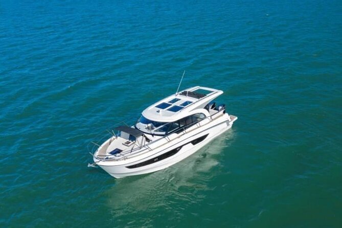 Full day cruise with lunch and aperitif at sunset - Maniace Castle and Syracuse’s fortified waterfront