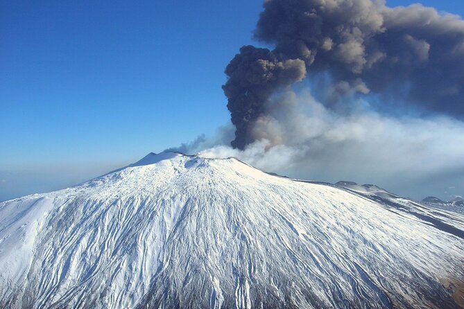 Full-Day Etna Nord 3000 and Alcantara Gorges - From the 1,810-meter refuge to the upper volcano