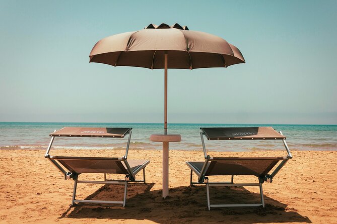 Full Day Pass to Cala Manbrù Beach Club - Lunch with sea views at the open-air café
