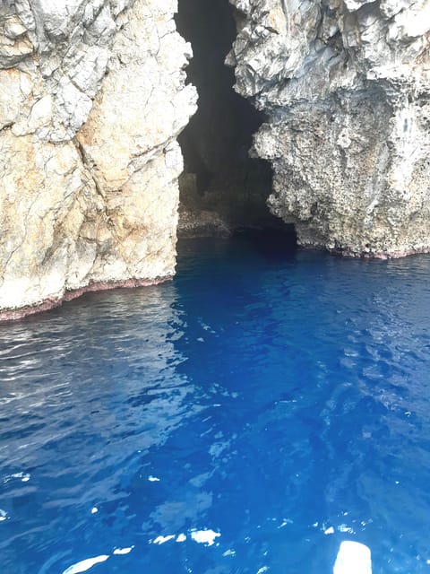 Giardini Naxos: Isola Bella and Grottos Cruise with Aperitif - Swimming at Isola Bella Marine Park