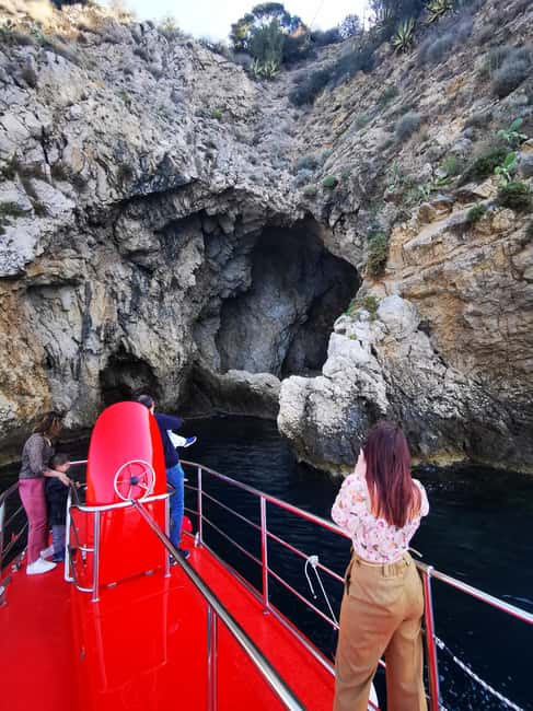 Giardini Naxos: Semi-Submarine Tour to Isola Bella - Dolphin watching and realistic wildlife hopes