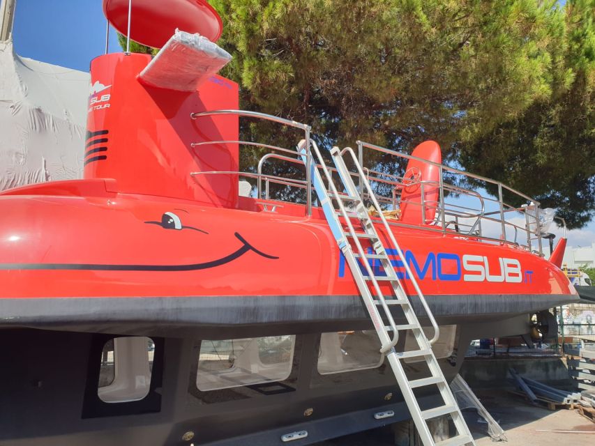 Giardini Naxos: Semi-Submarine Tour to Isola Bella - Who will enjoy this most?