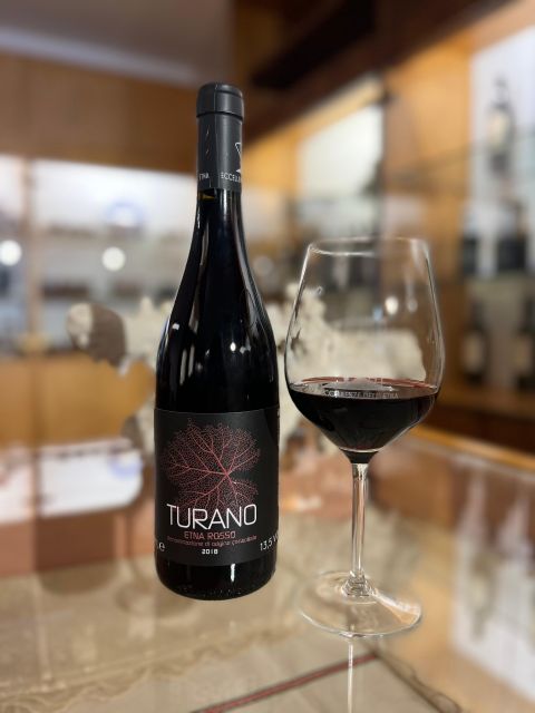 Giardini Naxos, Taormina: Etna Wine and Oil Tasting - The small-group advantage