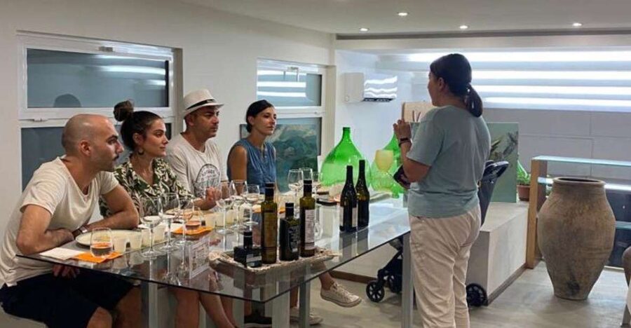 Giardini Naxos, Taormina: Etna Wine and Oil Tasting - Why volcanic soil matters in the glass