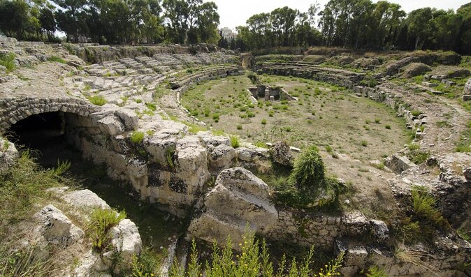 Group guided tour of the archaeological park of Neapolis - Key points to know before booking