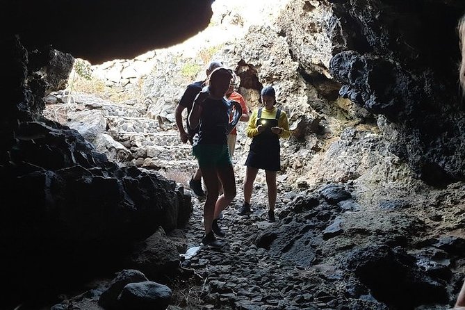 Guided Geological Excursion to Ustica - Basalt columns on a beach that re-emerged