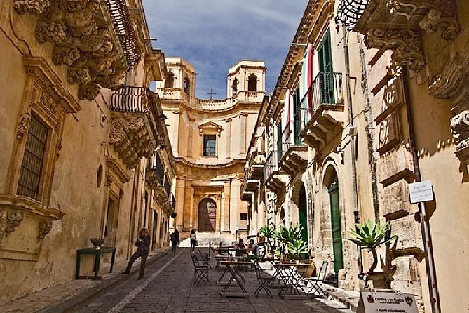 HALF DAY Excursion - Noto BAROQUE - Free time for shopping and a Sicilian tasting