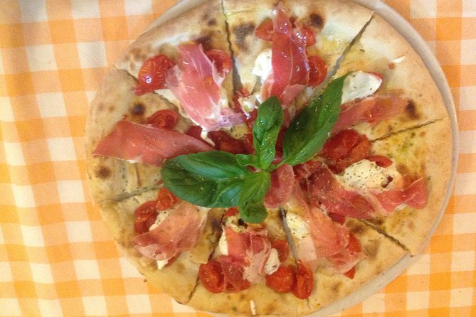 Half-Day Pizza Making Class in Taormina - Starting with dough and basic technique