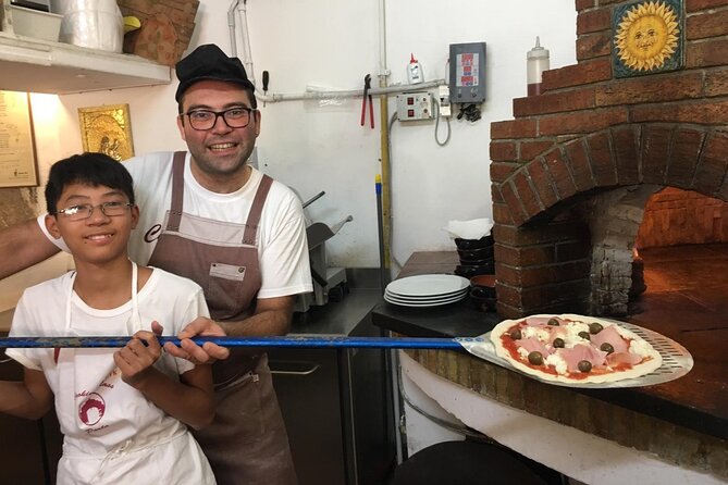 Half-Day Pizza Making Class in Taormina - From kitchen lesson to shared lunch