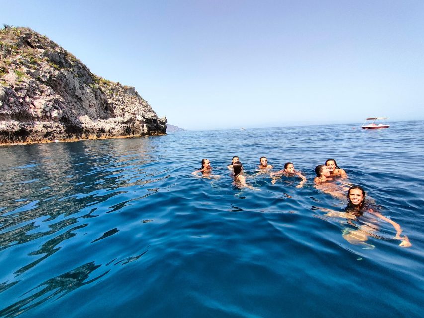 HALF-DAY TAORMINA BOAT TOUR - The English-language question