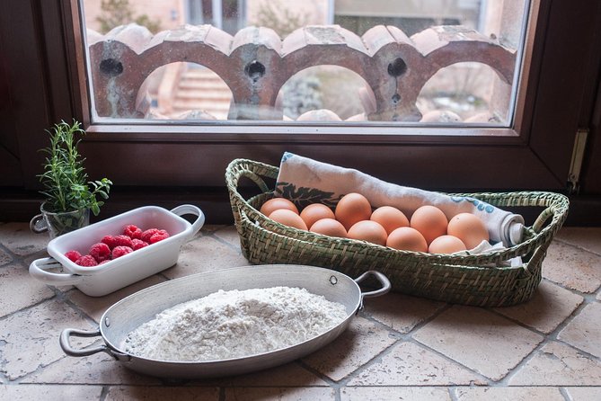 Home Cooking Class & Meal with a Local in Messina - A Sicilian meal begins in a family kitchen
