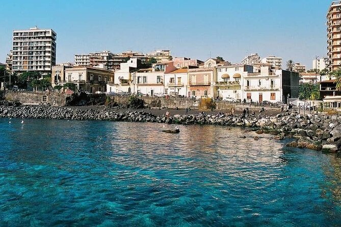 Hop on hop off Catania-Acicastello-Acitrezza panoramic bus - Stop 4: Grand Hotel Baia Verde