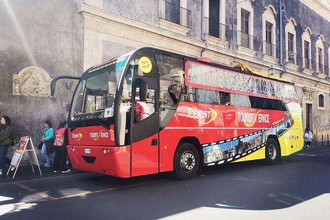 Hop on hop off Catania-Acicastello-Acitrezza panoramic bus - Stop 2: Stazione Centrale and the Fountain of Proserpina