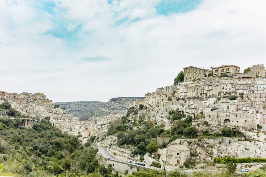 Inspector Montalbano Locations Tour of Southeast Sicily - Lunch at Da Enzo a Mare