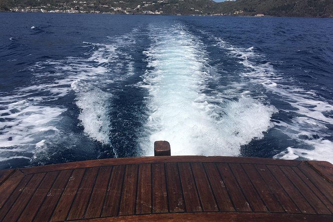Lipari & Salina sud - individual partecipation on the tour - Lingua combines lunch and a salt lake