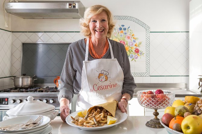 Lunch or dinner and cooking demo at a local home in Cefalù - A Sicilian meal that feels personal