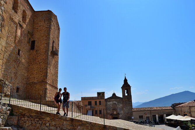 Madonie and its villages by jeep - The return through Santanastasia vineyards