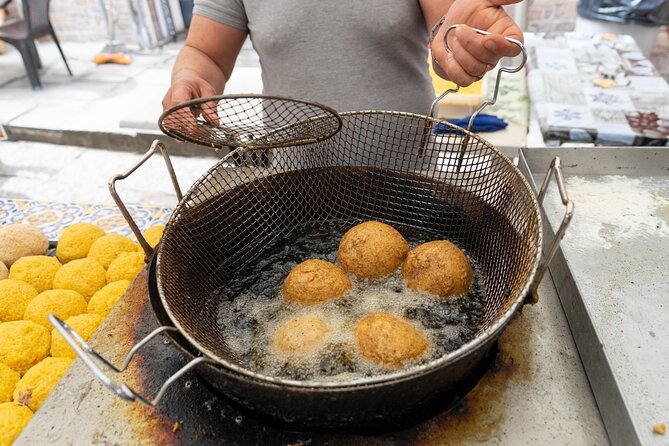 Master the Art of Arancino: A Hands-On Cooking Class in Ortigia - How this compares with a normal Ortigia food stop