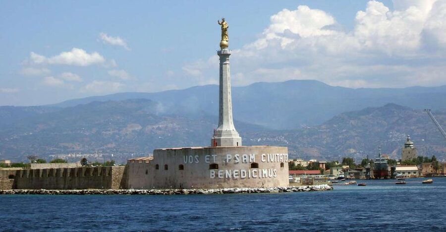 Messina: 2-Hour Walking Tour with a Private Guide - Key points at a glance