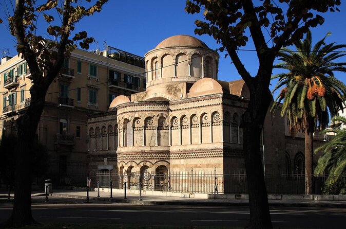Messina City and Coast Tour - How personal is a group of up to 25?