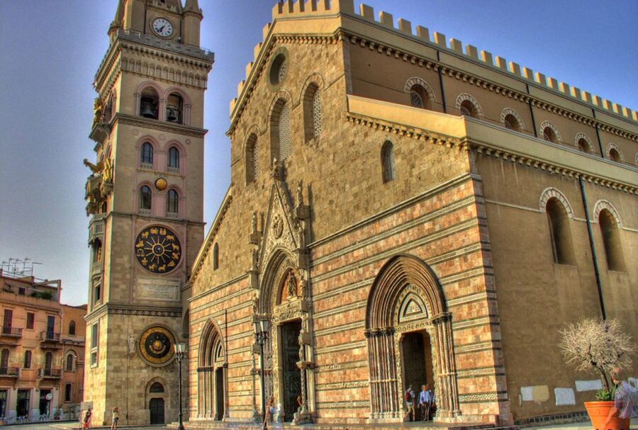Messina: Guided City Highlights Walking Tour - Finishing with Sicilian sweets