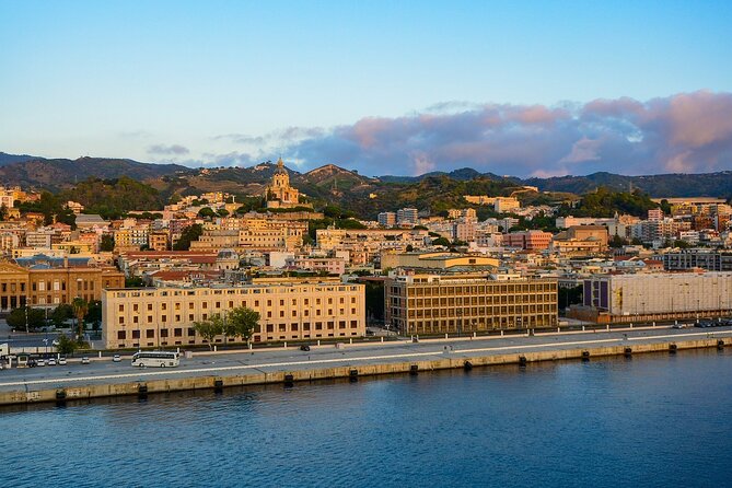 Messina Walking Tour: Explore Top Sights & Hidden Gems - Municipio di Messina and everyday civic life